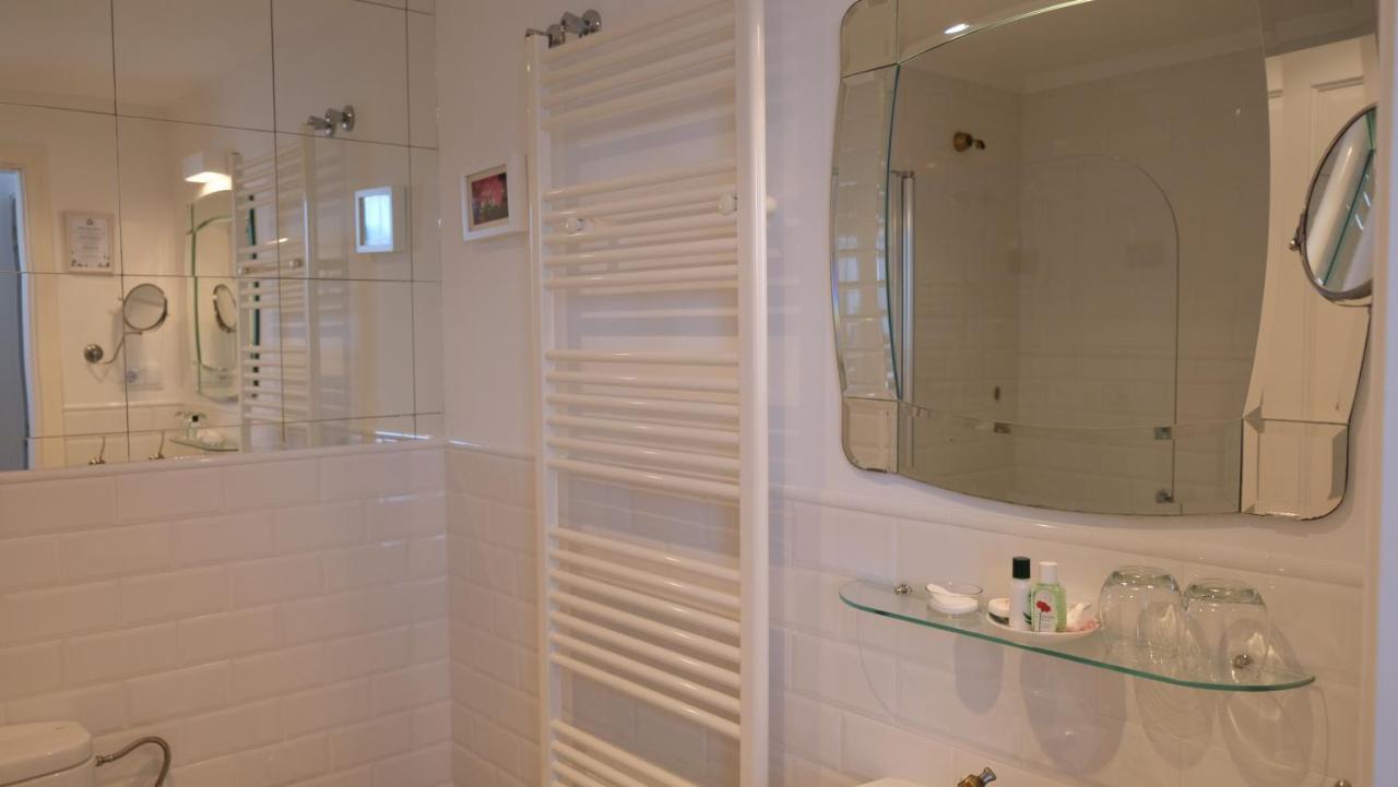 La Casa De Camelias Hotel 3*